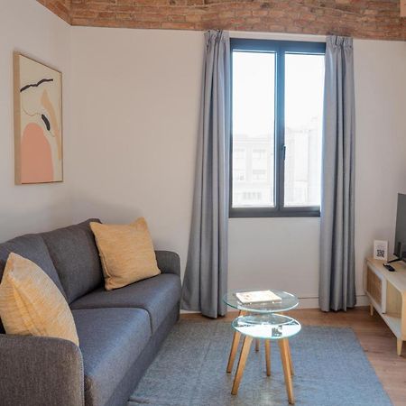 Feelathome Stadium Apartments L'Hospitalet de Llobregat Esterno foto
