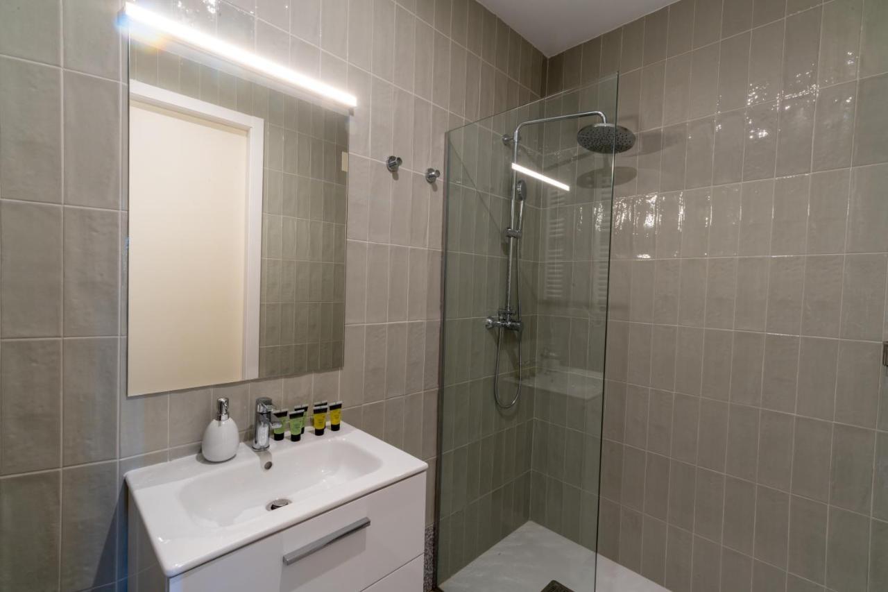 Feelathome Stadium Apartments L'Hospitalet de Llobregat Esterno foto