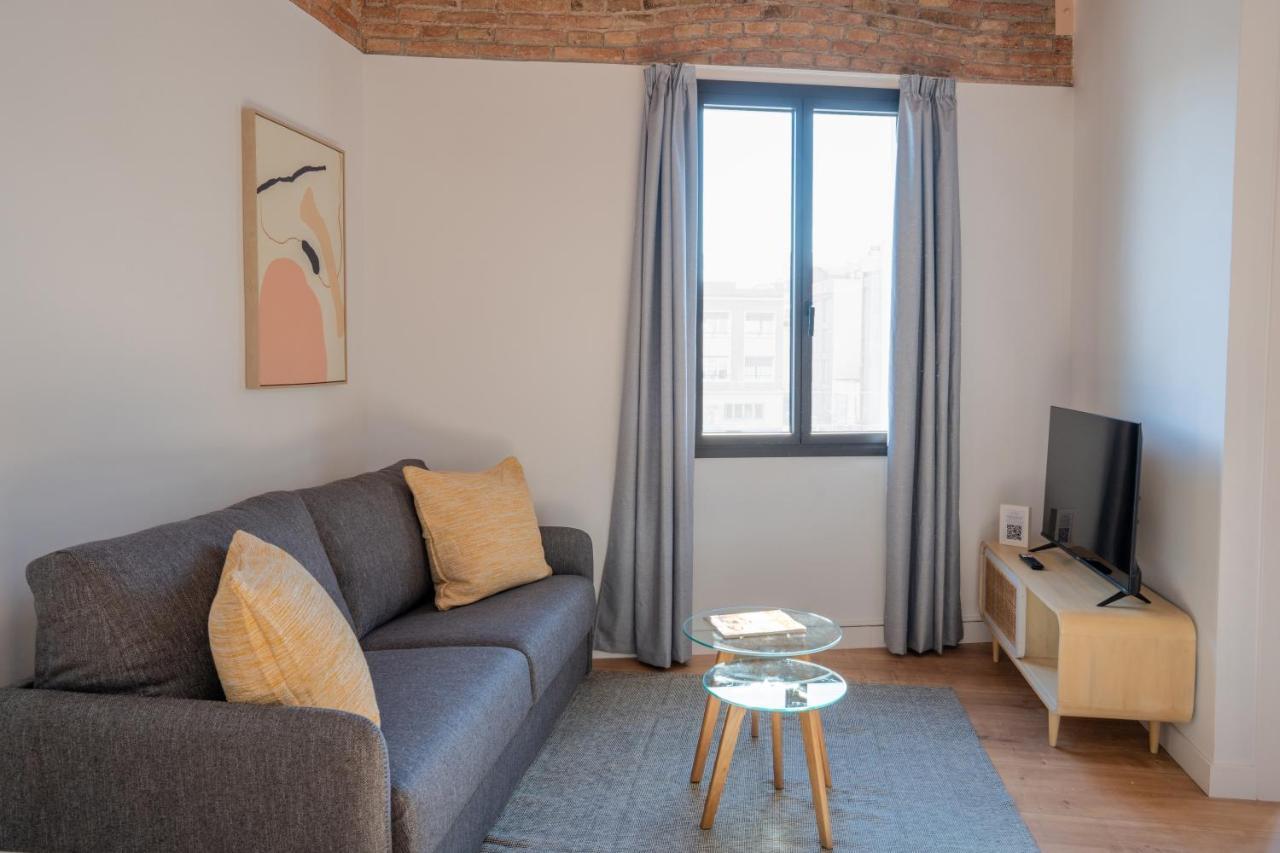 Feelathome Stadium Apartments L'Hospitalet de Llobregat Esterno foto