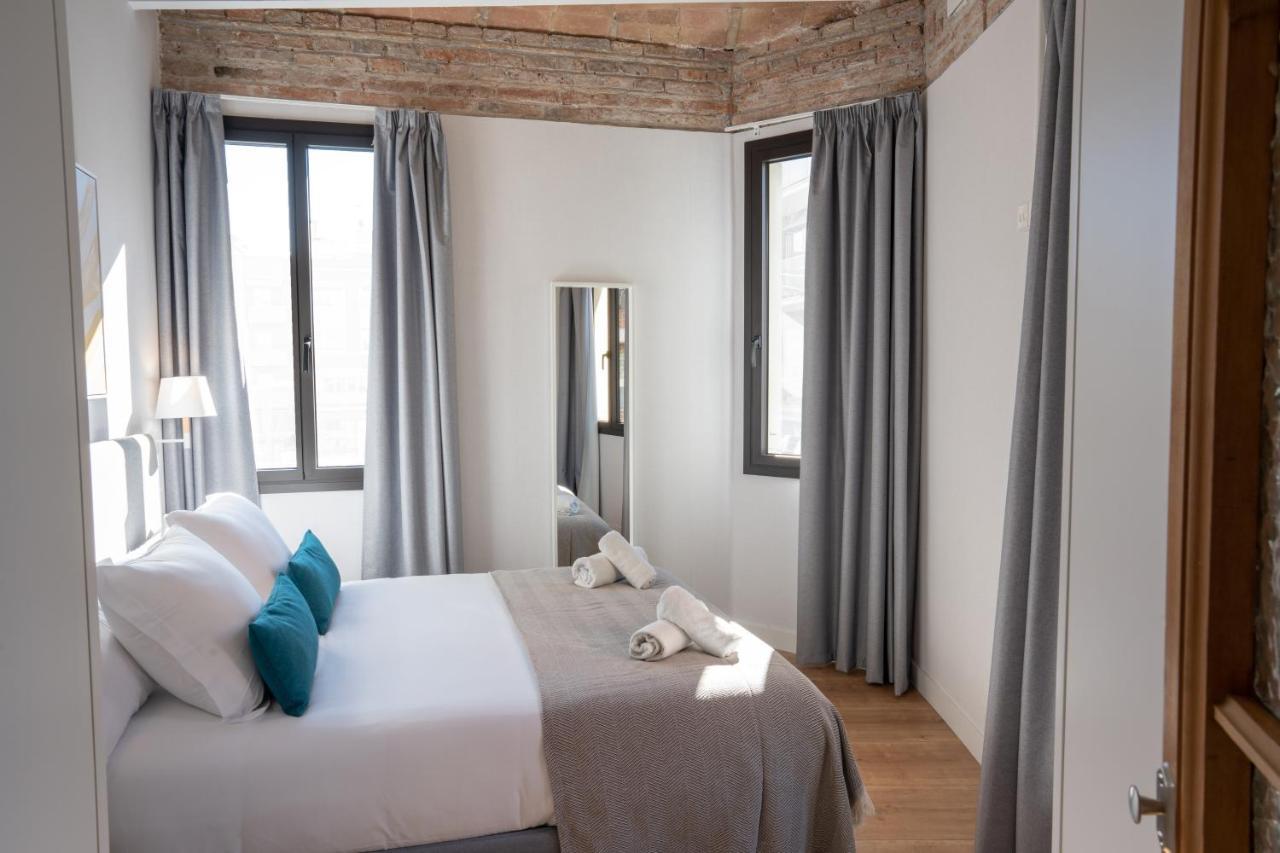 Feelathome Stadium Apartments L'Hospitalet de Llobregat Esterno foto