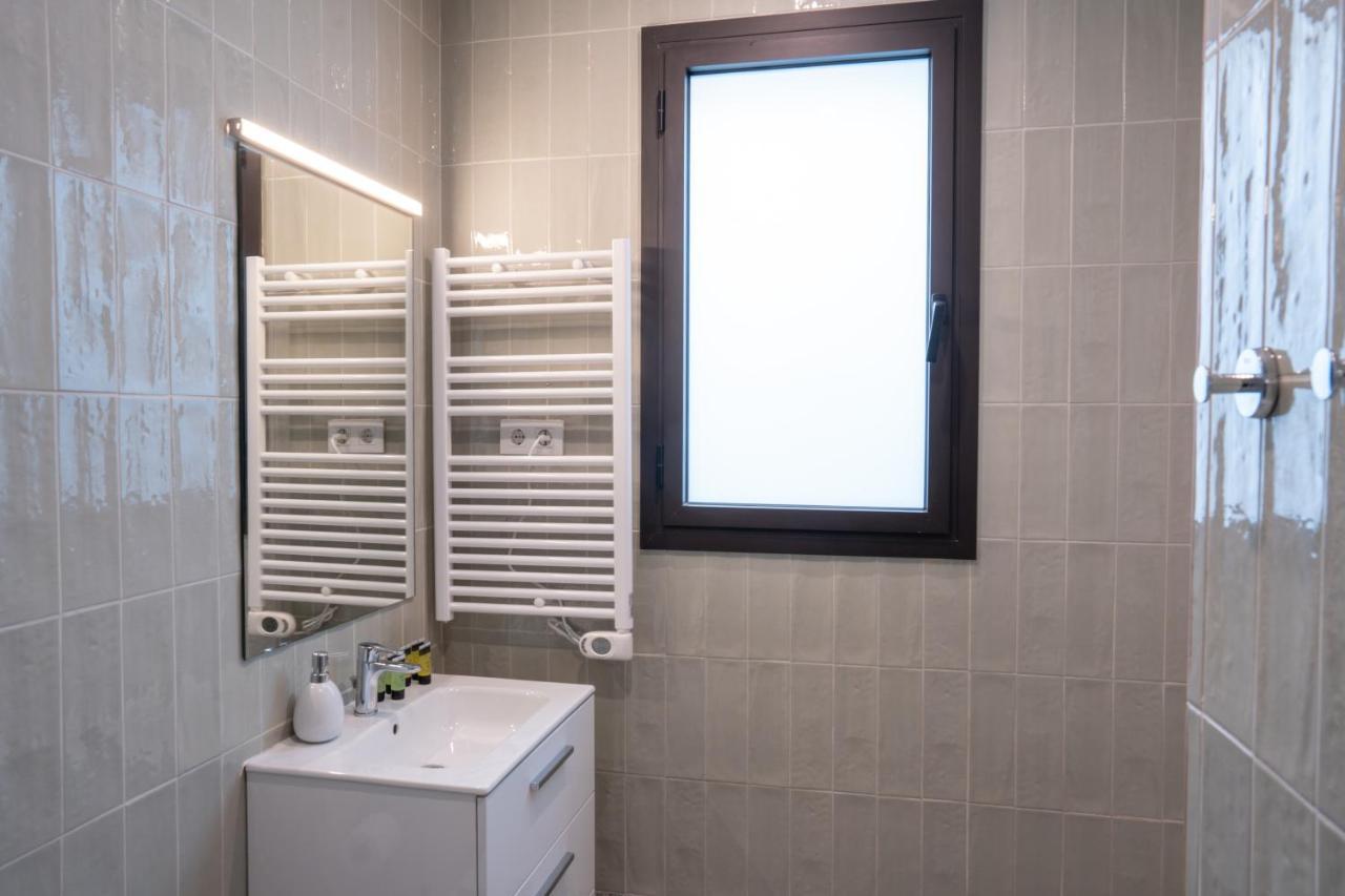 Feelathome Stadium Apartments L'Hospitalet de Llobregat Esterno foto