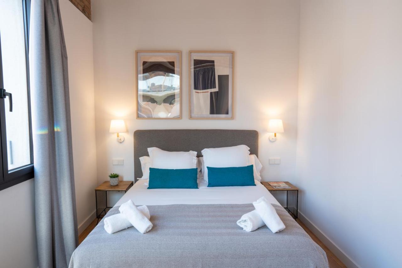 Feelathome Stadium Apartments L'Hospitalet de Llobregat Esterno foto